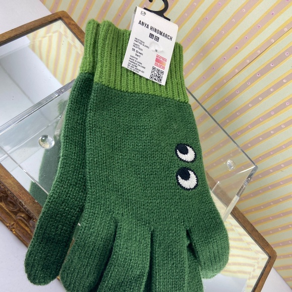 Anya Hindmarch NWT Green Gloves - Picture 2 of 10